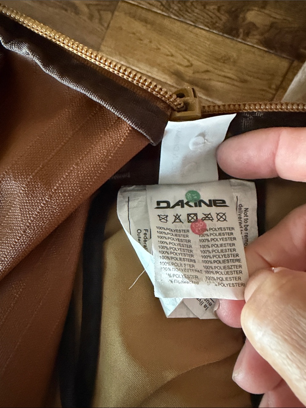 DAKINE HELY PACK 12 L Men's Two-Tone Orange and Tan Backpack - Picture 9 of 10
